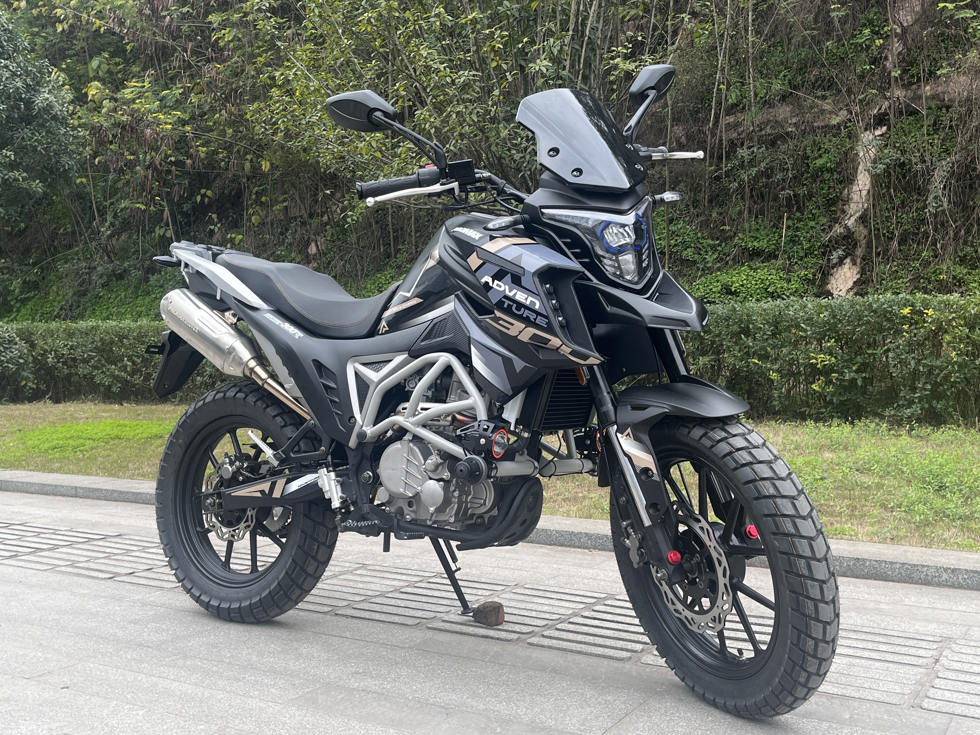 Мотоцикл PROMAX ADVENTURE 300 PRO (CBS300)