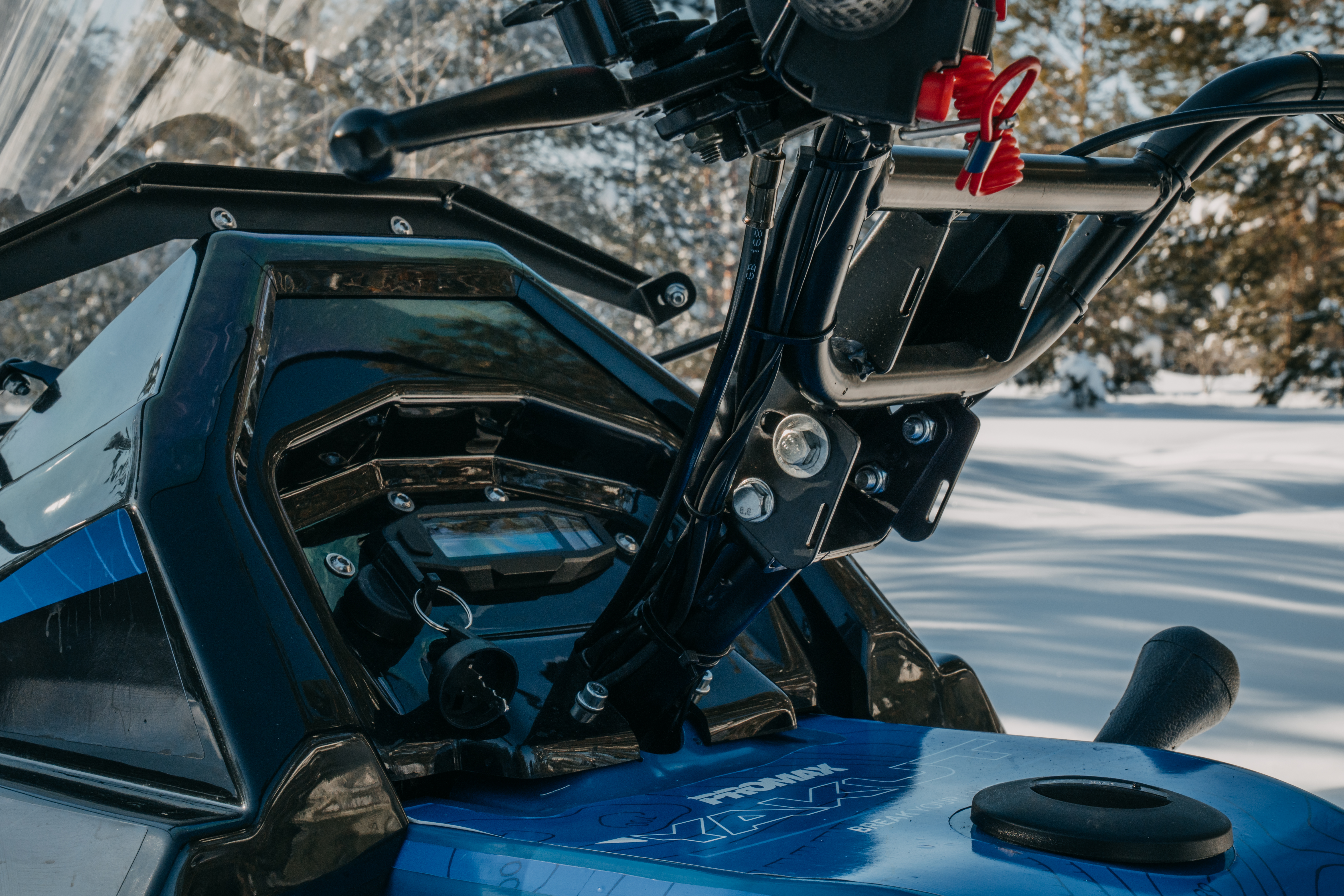 Снегоход PROMAX YAKUT 3.0 (P-880)