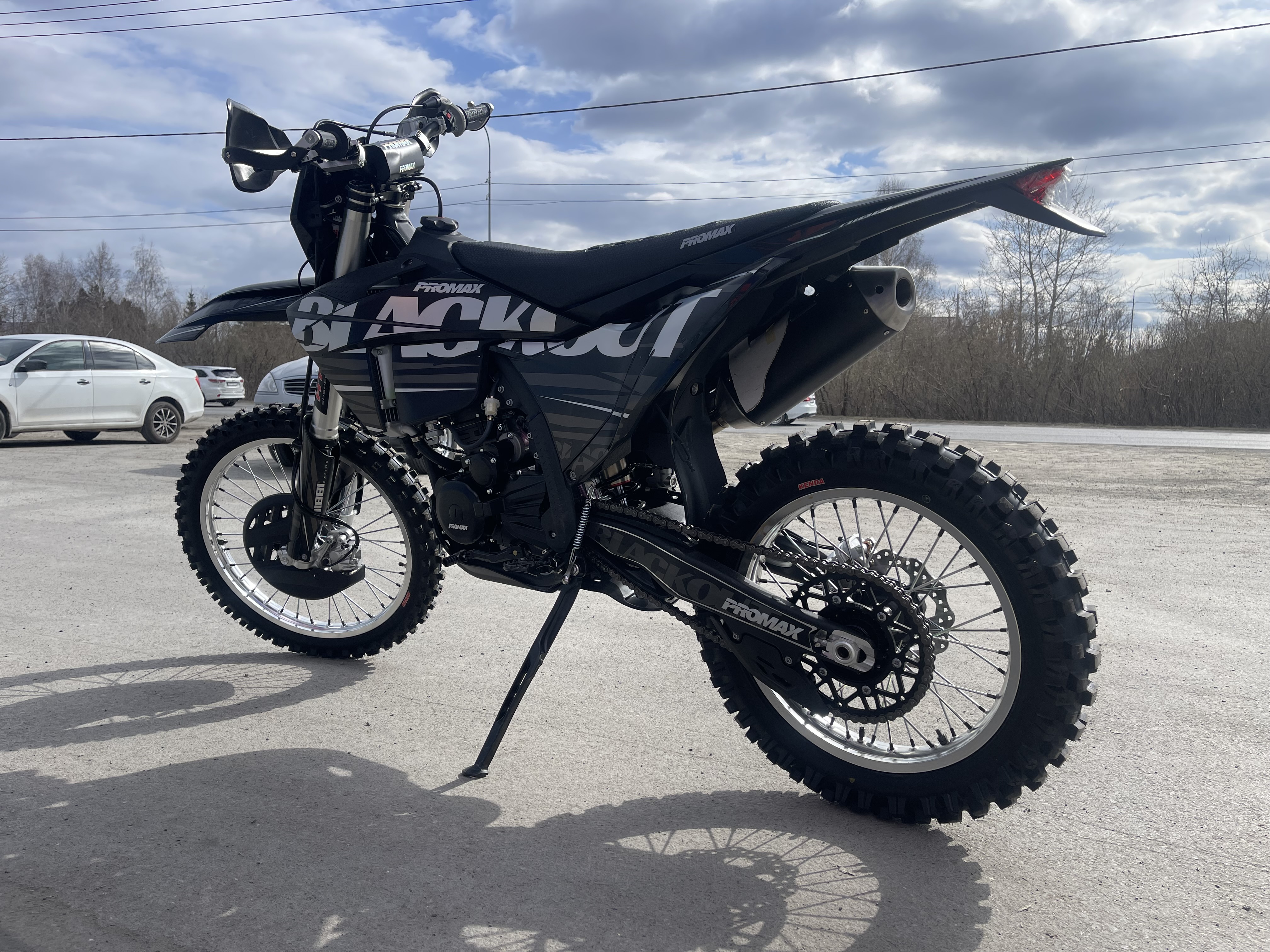 Кроссовый мотоцикл PROMAX BLACKOUT YBS300 MX