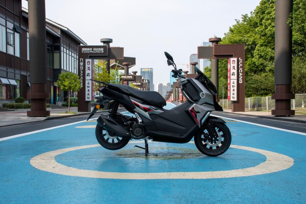 Скутер PROMAX BMW C250X