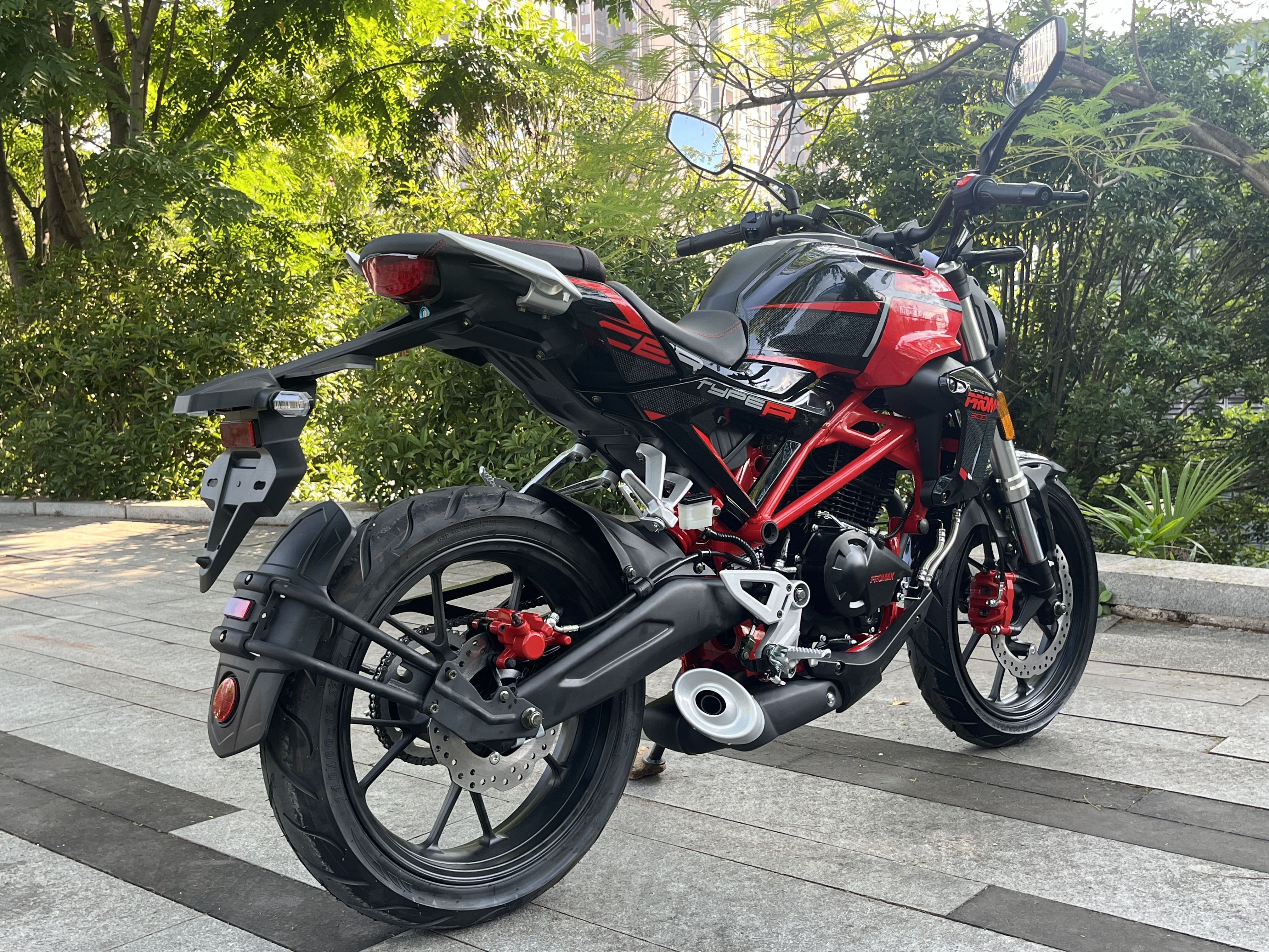 Мотоцикл PROMAX CB300 EFI Мотоцикл PROMAX CB300 EFI