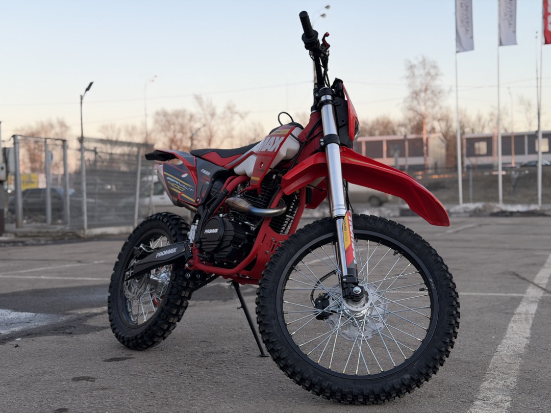 Кроссовый мотоцикл (эндуро) PROMAX BERNAUT 400