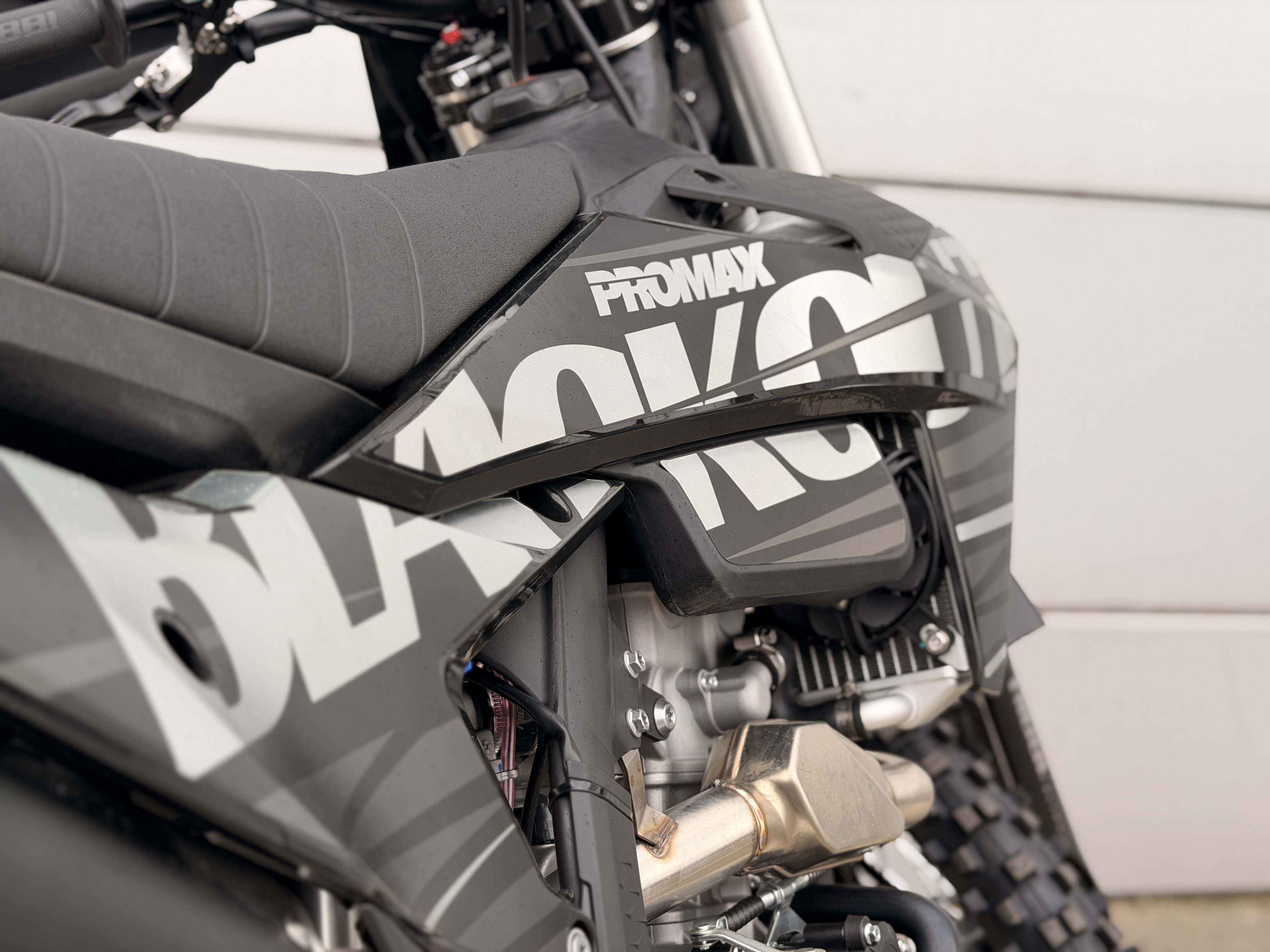 Кроссовый мотоцикл PROMAX BLACKOUT YBS300 MX